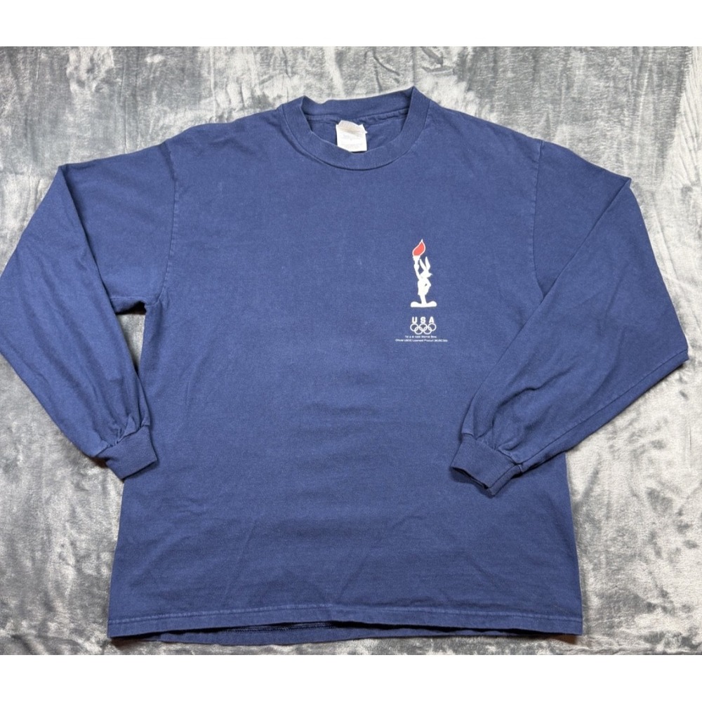 Vintage 1995 Bugs Bunny USA Olympics Rowing Shirt Men's L
